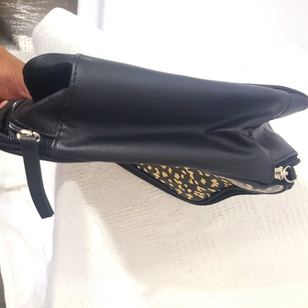 Tender Love + Carry Cosmetic Bag‎ Cheetah Print